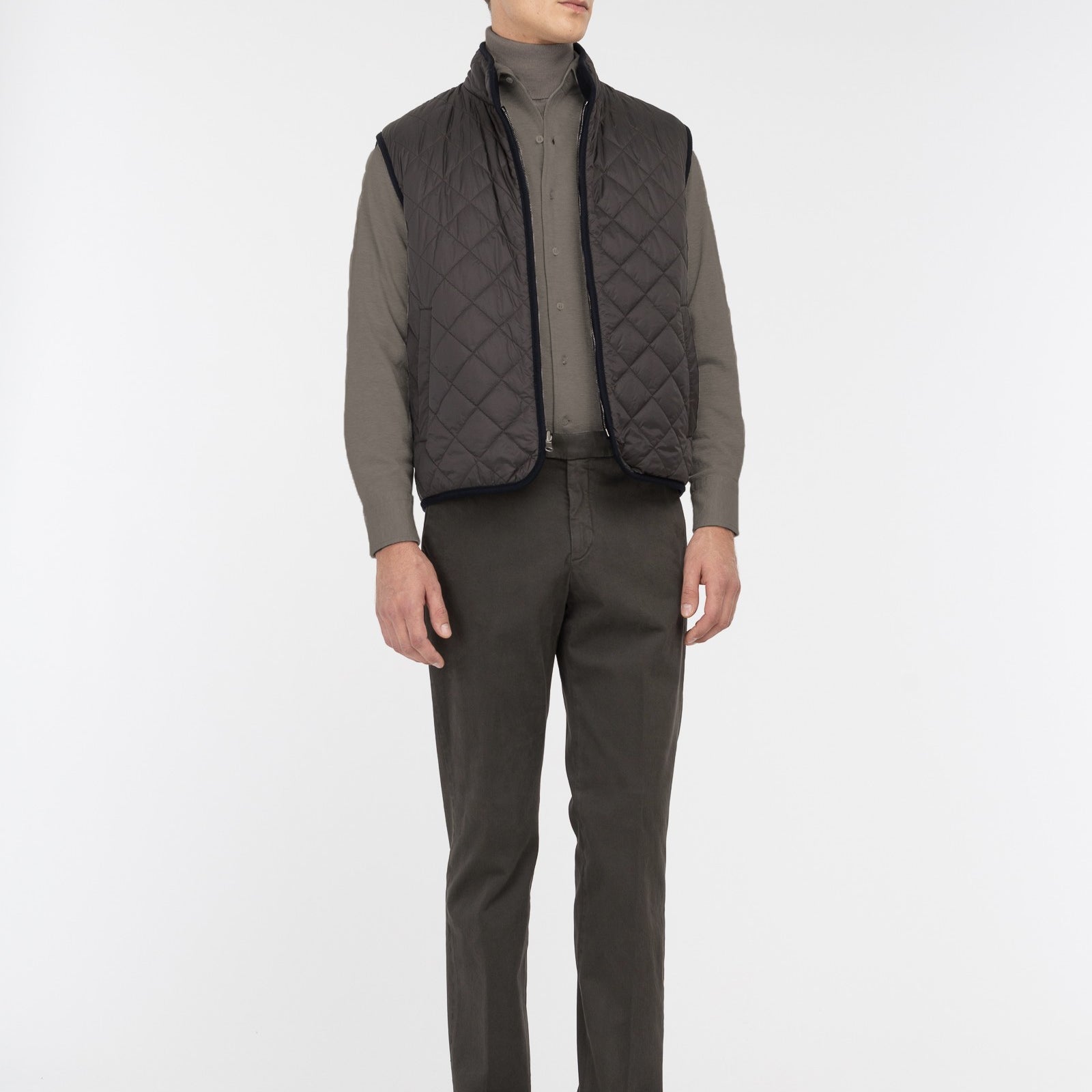 Pantalone slim gabardina di cotone stretch 44 / VERDE