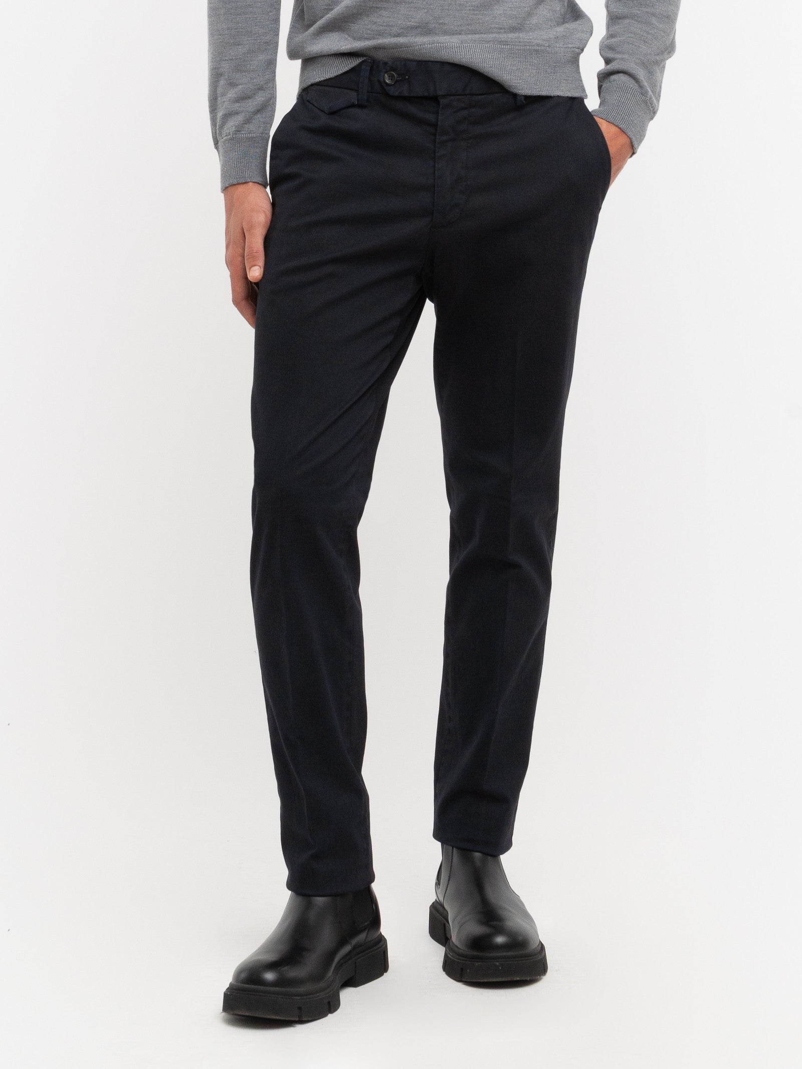 Pantalone slim gabardina di cotone stretch 44 / BLU