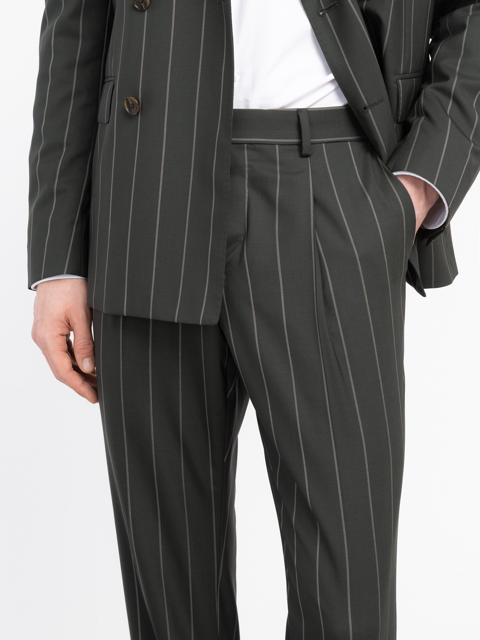 Abito doppiopetto gessato lana vergine 44 / VERDE